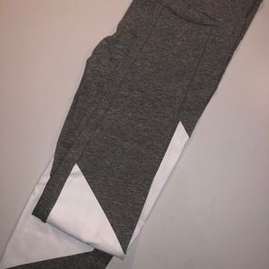 ARITZIA leggings